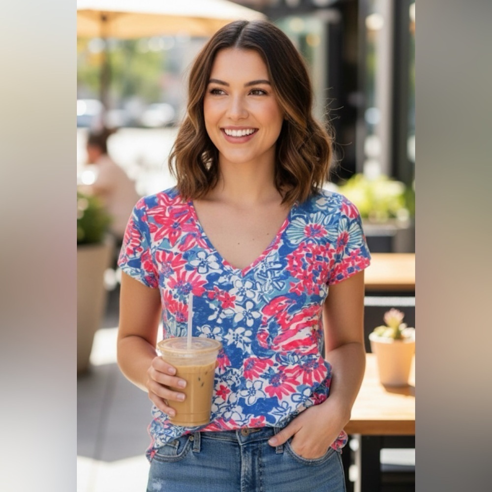 Lilly Pulitzer V-Neck Floral Top - Pink and Blue